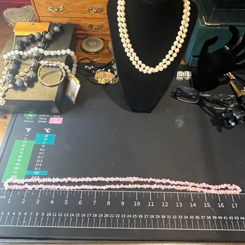 Vintage rose quartz chip necklace long pink stone statement necklace - Picture 5 of 5